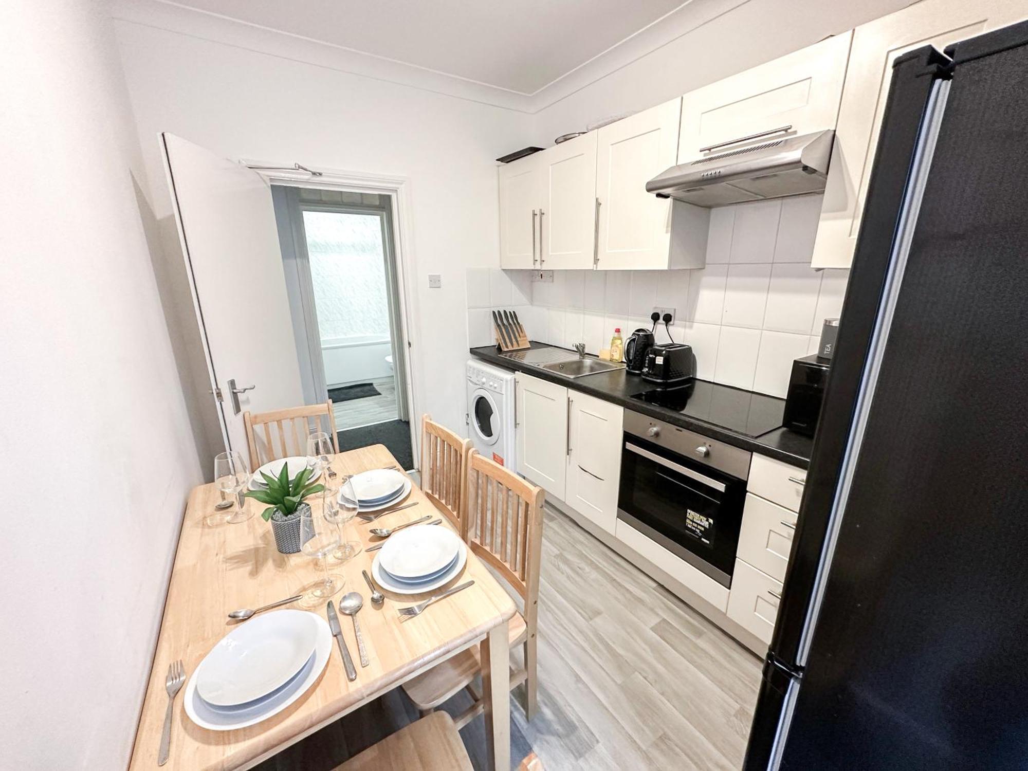 Cosy Apartments Near Hampstead Heath With Free On-Site Parking & Private Gardens, Golders Green لندن المظهر الخارجي الصورة
