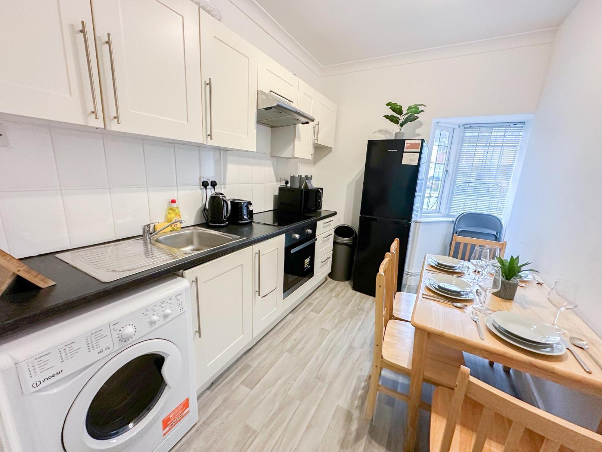 Cosy Apartments Near Hampstead Heath With Free On-Site Parking & Private Gardens, Golders Green لندن المظهر الخارجي الصورة