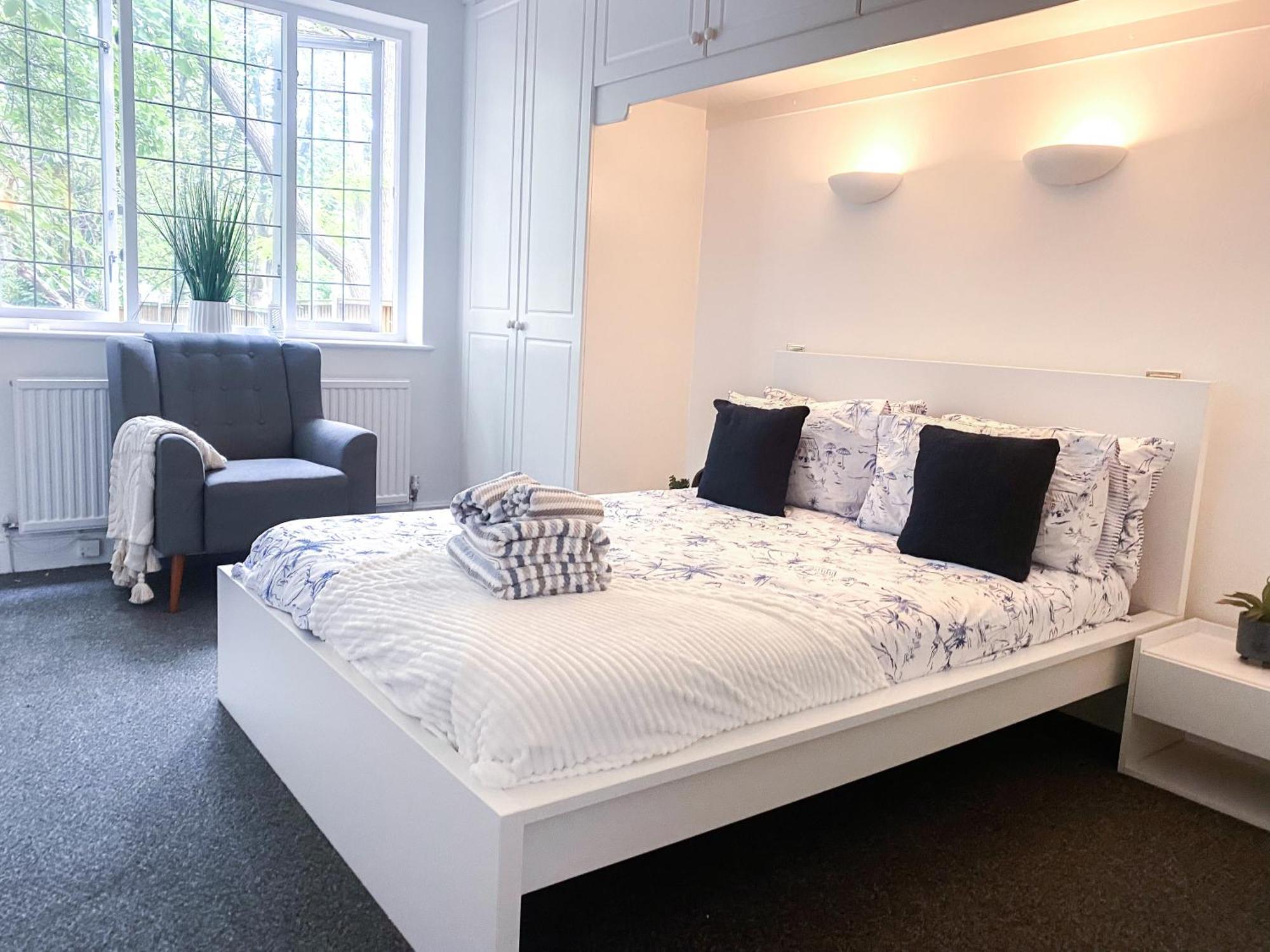 Cosy Apartments Near Hampstead Heath With Free On-Site Parking & Private Gardens, Golders Green لندن المظهر الخارجي الصورة